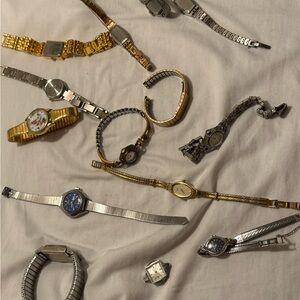 Lot Of Mostly Seiko and Bulova Women’s Watches